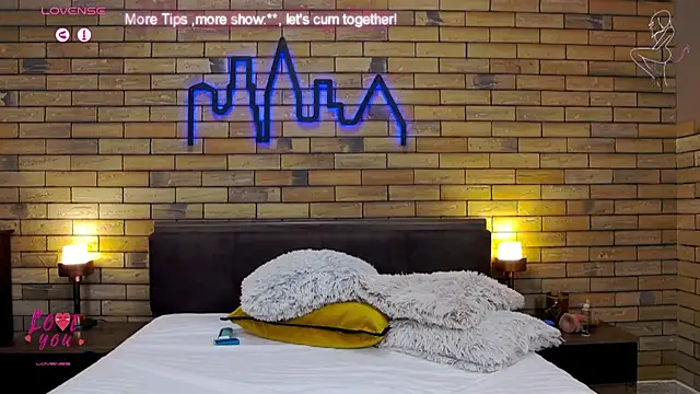 Ella Charm online show from 01/26/25, 10:13