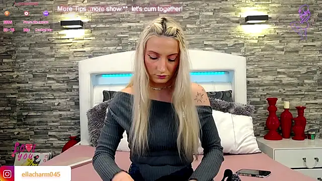 Ella Charm online show from 02/18/25, 08:58