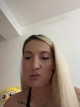 Ella Charm online show from 09/27/25, 04:34