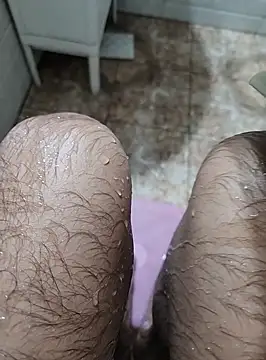 Snapshot of surfer_fun29 chatting on 12/10/24, 03:30 surfer fun29 online show from 12/10/24, 03:30