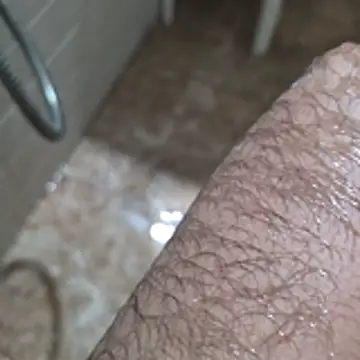 Snapshot of surfer_fun29 chatting on 12/05/25, 03:15 surfer fun29 online show from 12/05/25, 03:15