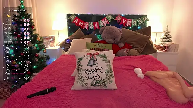missAngellina online show from 12/30/24, 04:42