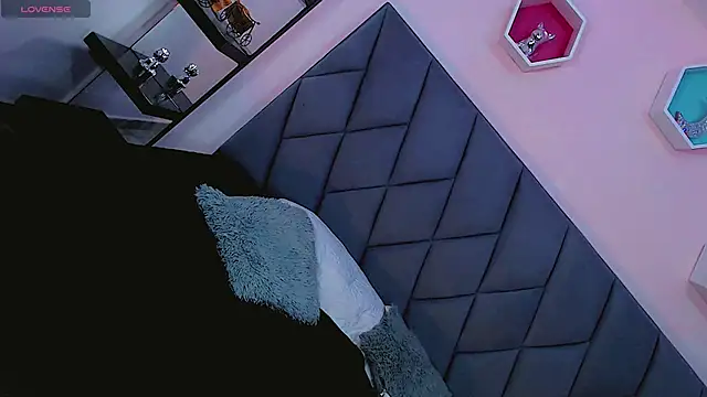 Sexiigabriela online show from 10/21/25, 04:35