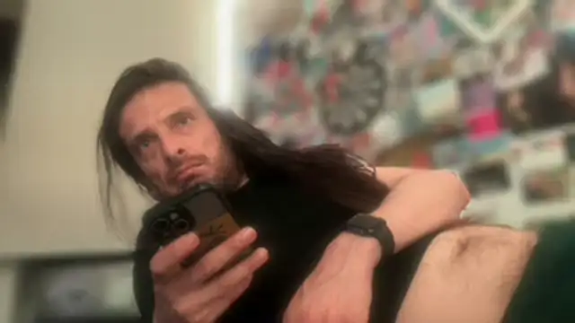 DownstairsSky online show from 10/03/25, 01:24