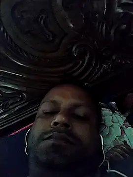 Snapshot of Niladri1410 chatting on 09/15/25, 01:49 Niladri1410 online show from 09/15/25, 01:49