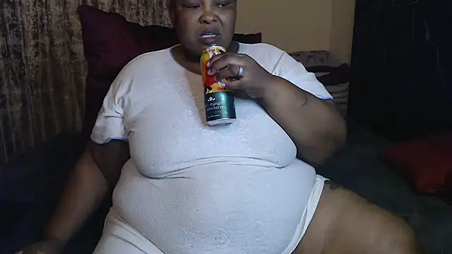 Snapshot of DELICIOUSSXX73 chatting on 02/04/25, 07:00 DELICIOUSSXX73 online show from 02/04/25, 07:00