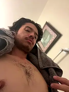 demonslayerr999 online show from 09/26/25, 04:27