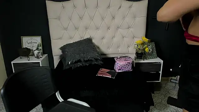 Andrys  online show from 02/13/25, 01:37