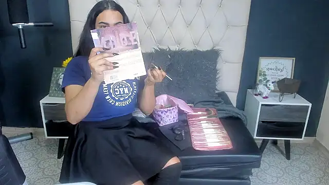 Andrys  online show from 02/20/25, 07:19