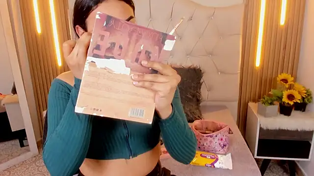 Andrys  online show from 10/02/25, 08:05