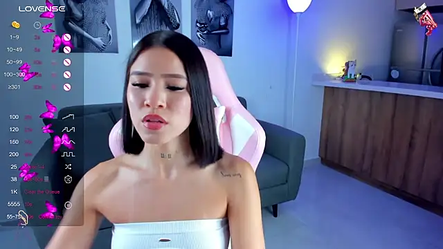 sophia willians online show from 12/11/24, 09:45