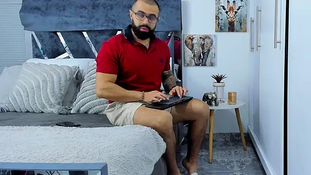 Snapshot of Zack_Froone chatting on 06/23/26, 02:26 Zack Froone online show from 06/23/26, 02:26