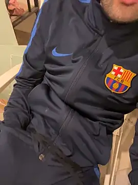 Snapshot of athenphysics chatting on 01/04/25, 11:17 athenphysics online show from 01/04/25, 11:17