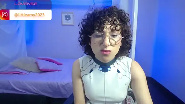 little  amy  online show from 12/29/24, 01:56