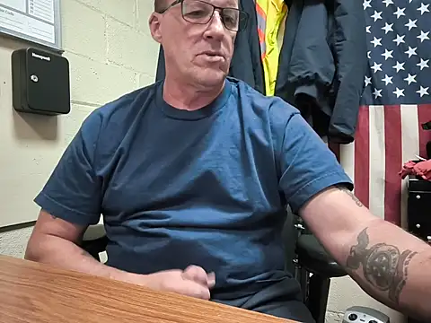 Cockrub1 online show from 06/15/26, 03:25