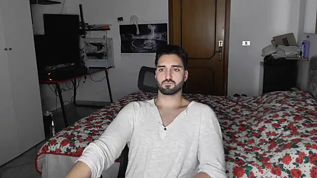 Alexox02 online show from 12/17/25, 05:19