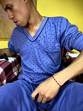 MoiseXxx 777 online show from 12/08/24, 04:46