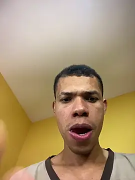 MoiseXxx 777 online show from 01/25/25, 06:34