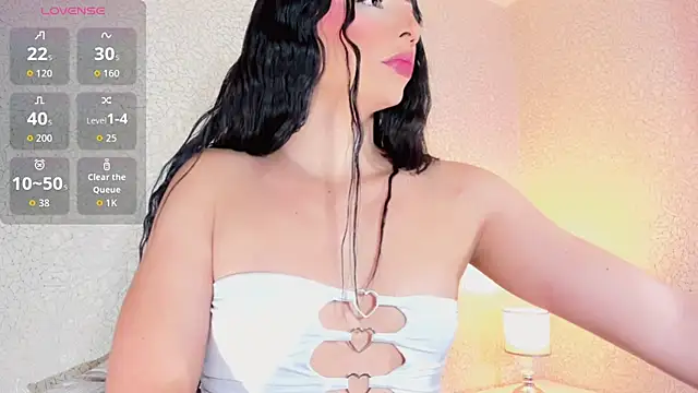 andrea alvarz online show from 07/28/26, 04:52