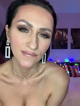 KatyEvanss online show from 12/19/24, 09:28