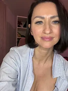 KatyEvanss online show from 03/04/25, 01:49