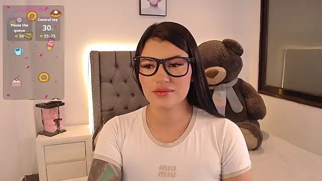Nicols66 online show from 05/18/26, 11:32