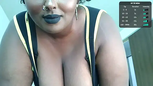 SiminFox online show from 06/21/26, 05:37