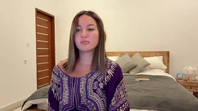 Nelly Fischer online show from 09/22/25, 02:30