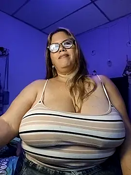 EllisW8 online show from 11/11/25, 11:54