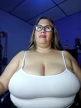 EllisW8 online show from 11/19/25, 12:43