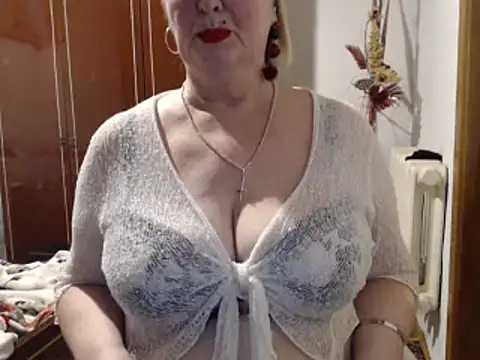 Secretfox online show from 01/06/25, 07:20