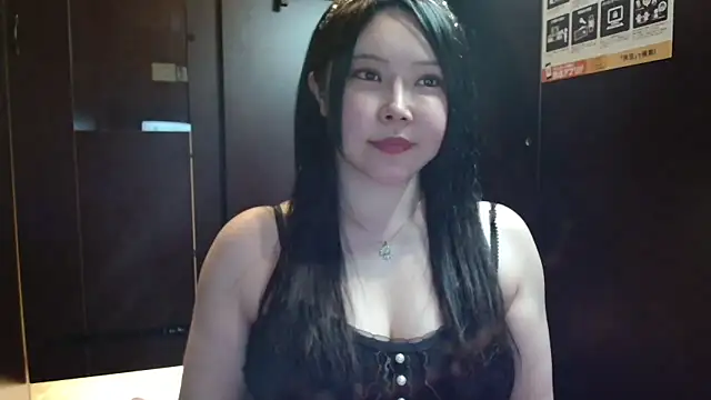 NATINATU252525 online show from 06/14/26, 01:02
