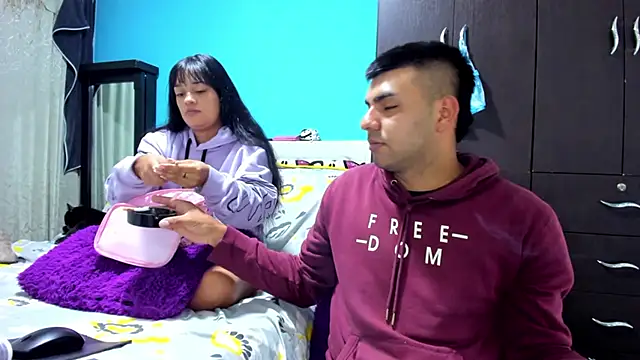 2ScarletandRyan8 online show from 11/15/25, 10:01