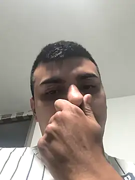 2ScarletandRyan8 online show from 11/20/25, 12:22