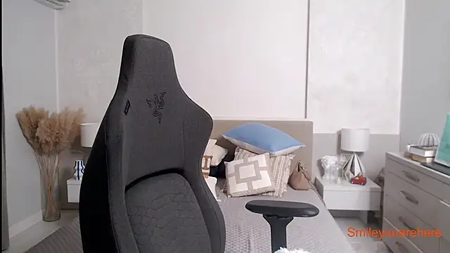 Smileyouarehere online show from 09/21/25, 03:19