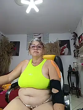 evelin hott online show from 05/25/26, 11:44
