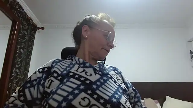 asleycavta online show from 10/05/25, 02:10