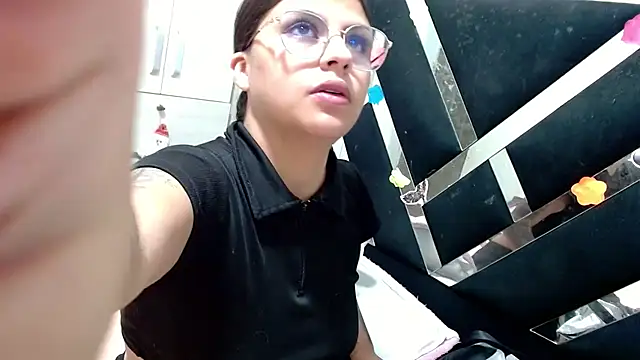 katery wok11 online show from 07/30/26, 02:32