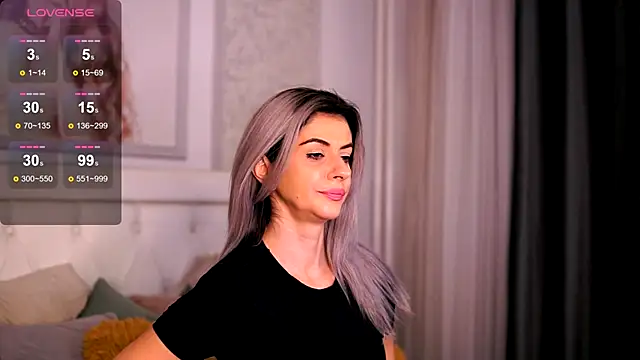 Adelyn Chase online show from 10/04/25, 08:12