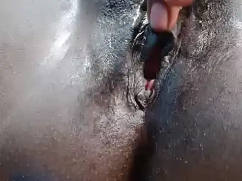 Snapshot of Valentina_flynn chatting on 12/29/24, 08:33 Valentina flynn online show from 12/29/24, 08:33