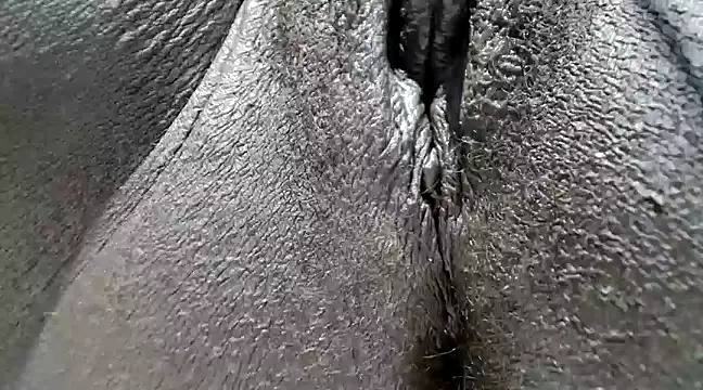 Snapshot of Valentina_flynn chatting on 02/14/25, 06:02 Valentina flynn online show from 02/14/25, 06:02