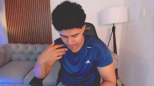 liam collins21 online show from 10/25/25, 11:51