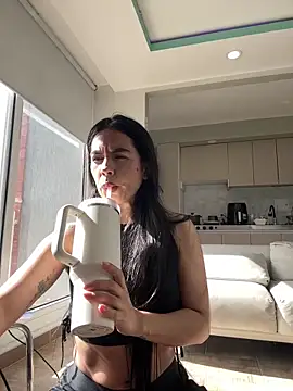 Lexa queen online show from 05/11/26, 08:28