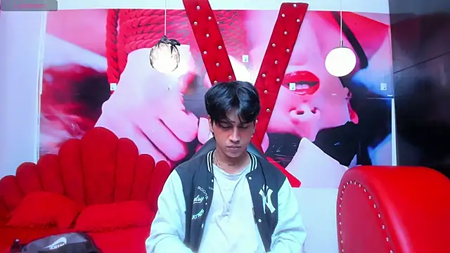 alex 477 online show from 10/25/25, 11:40