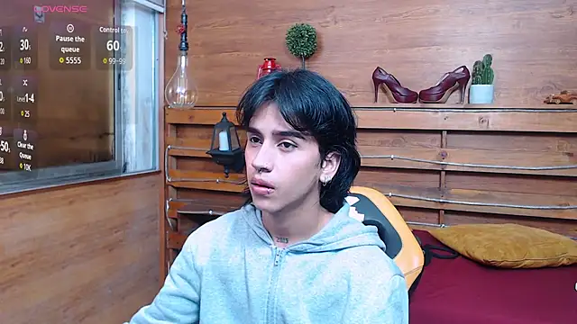 alex 477 online show from 07/08/26, 11:37