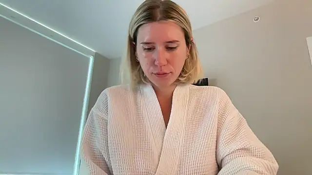 xoxoxjenn online show from 07/09/26, 01:37