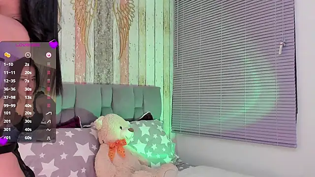 Gigi-bom online show from 12/11/24, 12:33