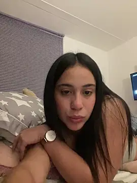 Gigi-bom online show from 12/16/24, 11:18