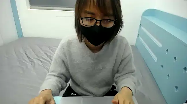 Michiko1 online show from 01/11/25, 04:57