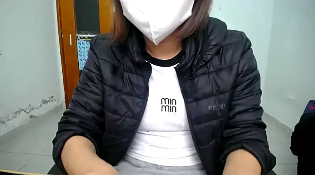 Michiko1 online show from 01/28/25, 02:11